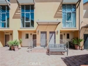 MLS #SR25195452 image #0