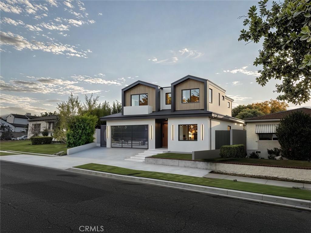 MLS #SR25196338 image #0