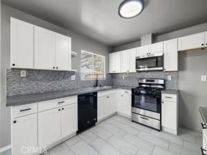 MLS #SR25201361 image #0