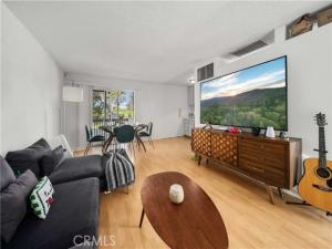 MLS #SR25206609 image #0