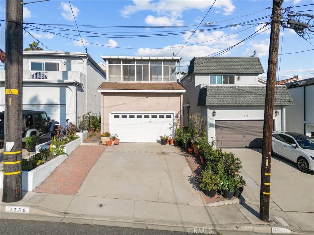 MLS #SR25214110 image #0