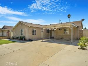 MLS #SR25215198 image #0