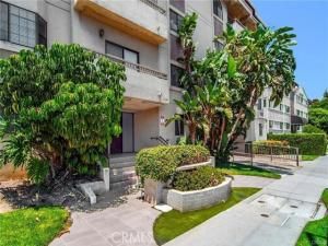 MLS #SR25216300 image #0