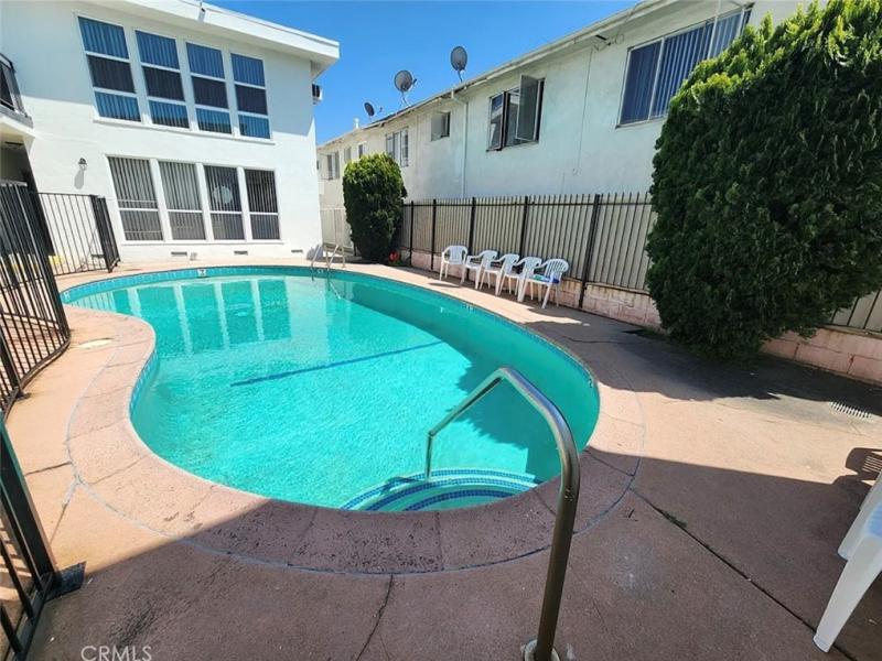 MLS #SR25217452 image #0