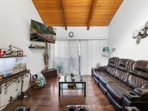 MLS #SR25218503 image #0