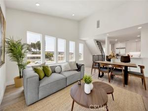 MLS #SR25218676 image #0