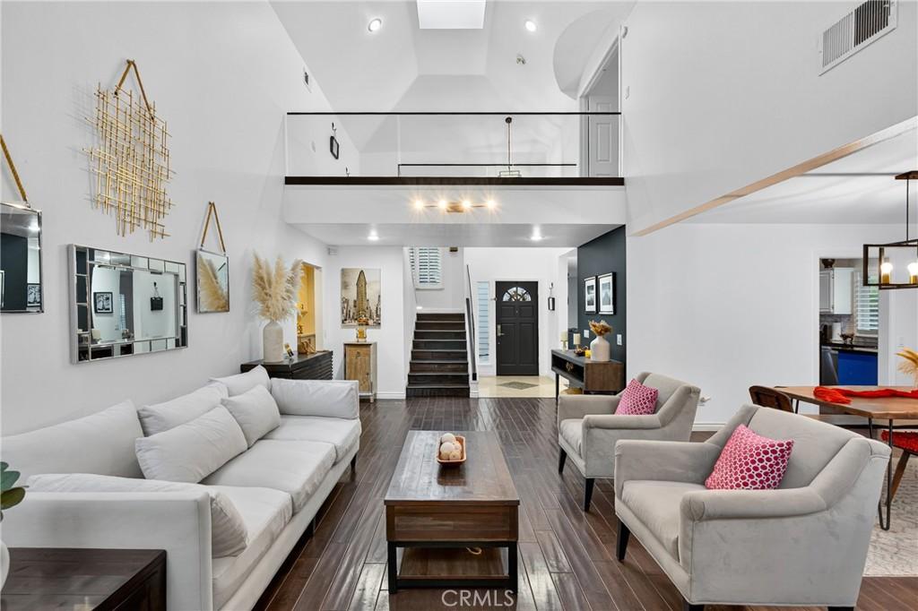 MLS #SR25219485 image #0