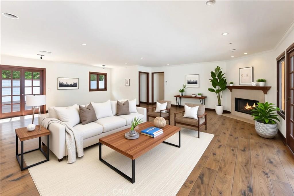 MLS #SR25224321 image #0