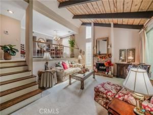 MLS #SR25228304 image #0