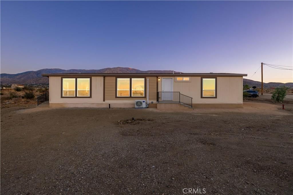 MLS #SR25229861 image #0