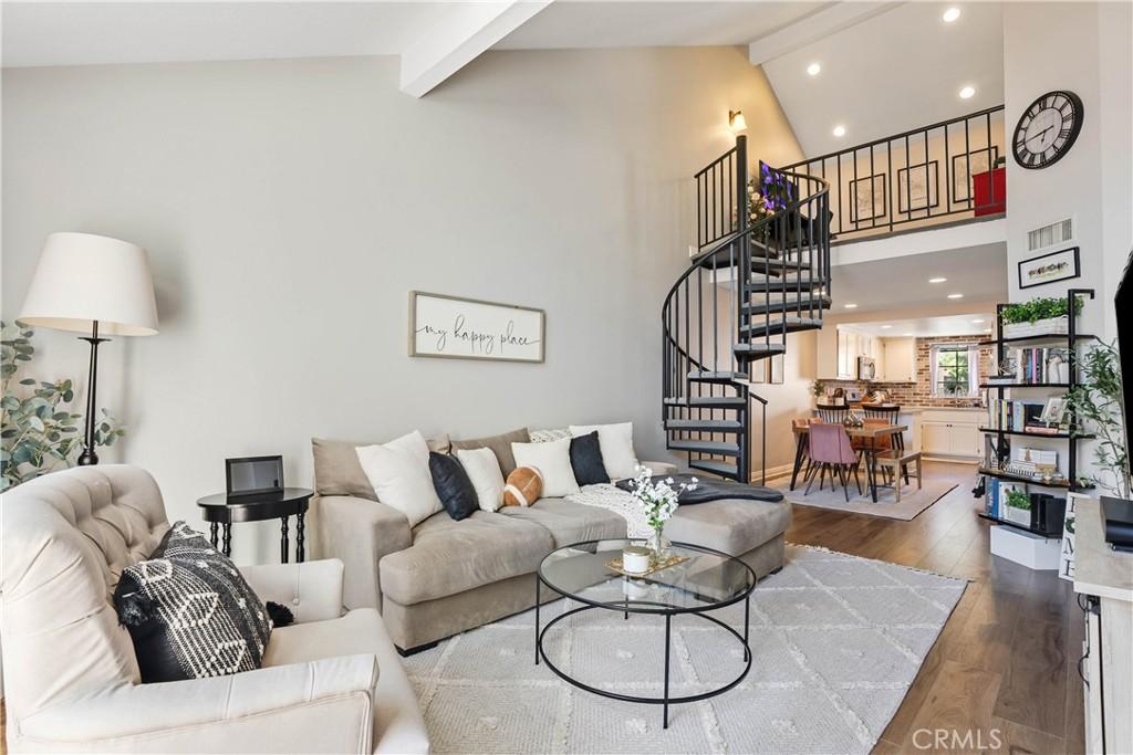 MLS #SR25232481 image #0