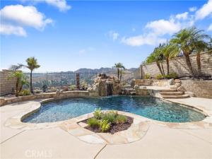 MLS #SR25235113 image #0