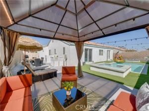 MLS #SR25237701 image #0