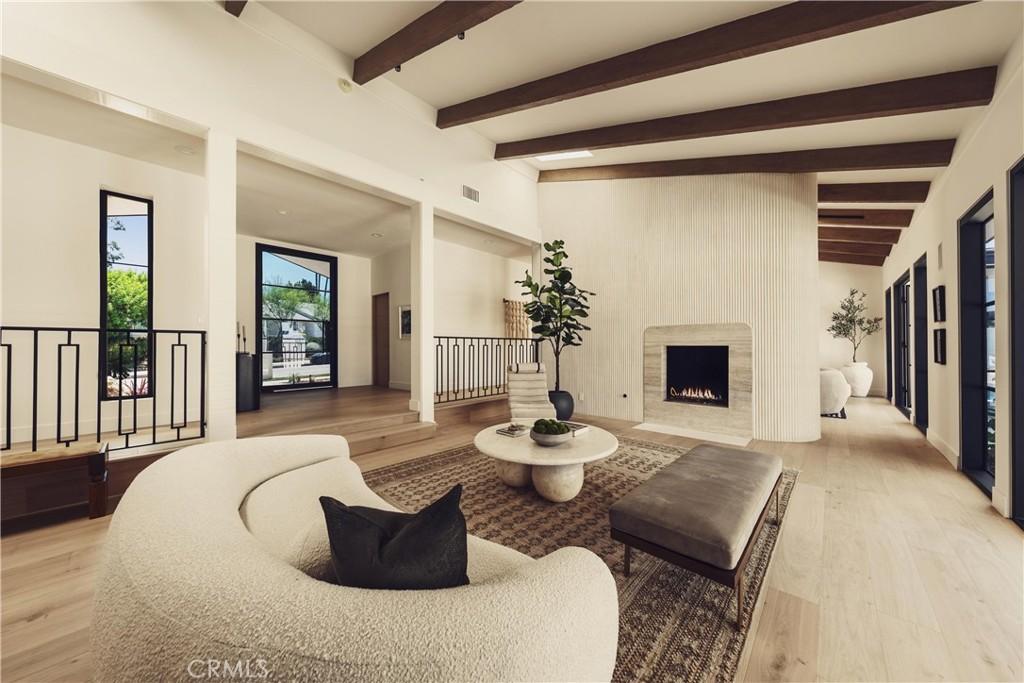 MLS #SR25238034 image #0