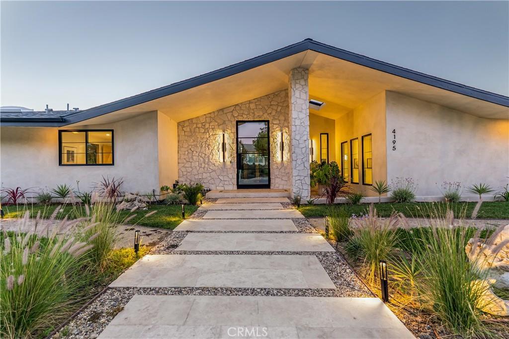 MLS #SR25238034 image #0