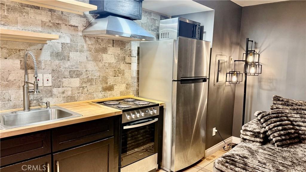 MLS #SR25239902 image #0