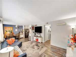 MLS #SR25243162 image #0