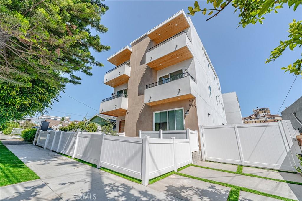 MLS #SR25243351 image #0