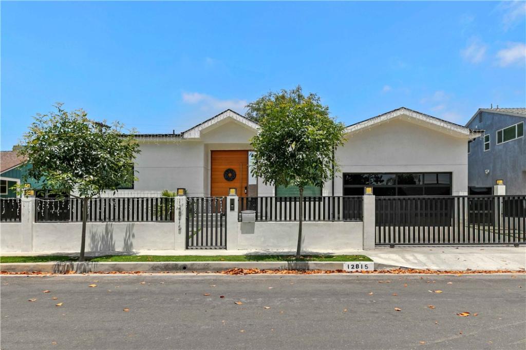 MLS #SR25243589 image #0