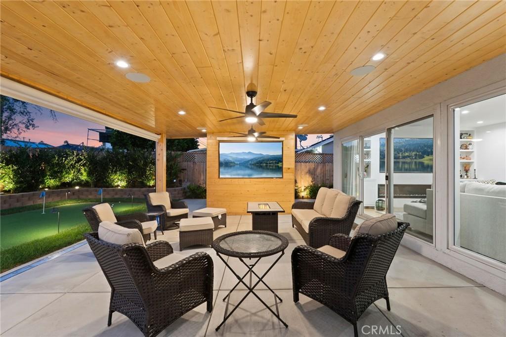 MLS #SR25243690 image #0