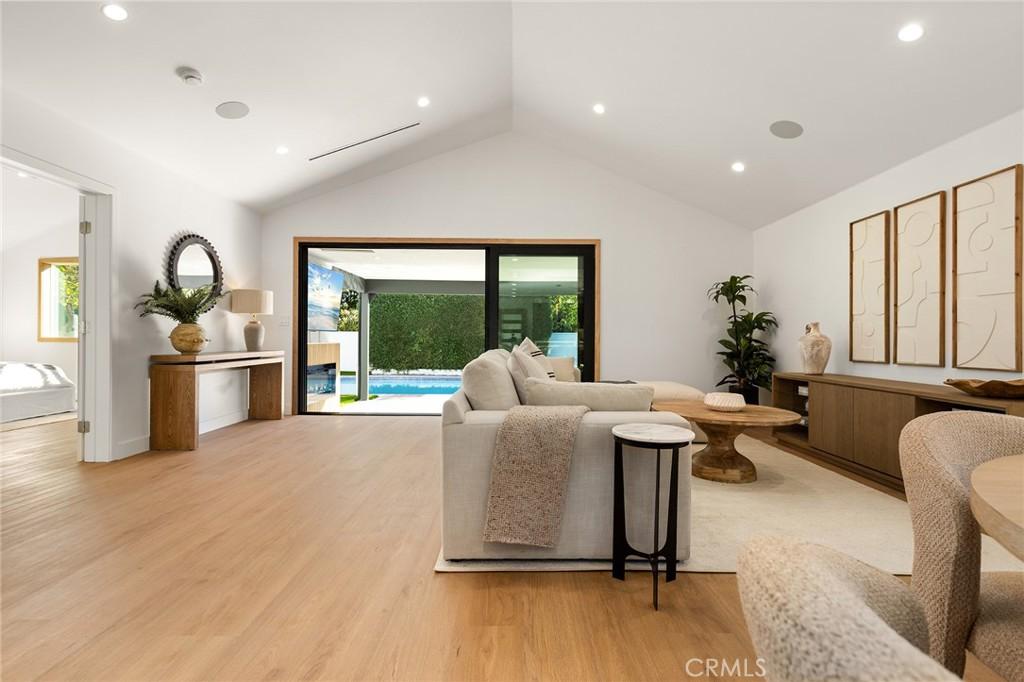 MLS #SR25244264 image #0