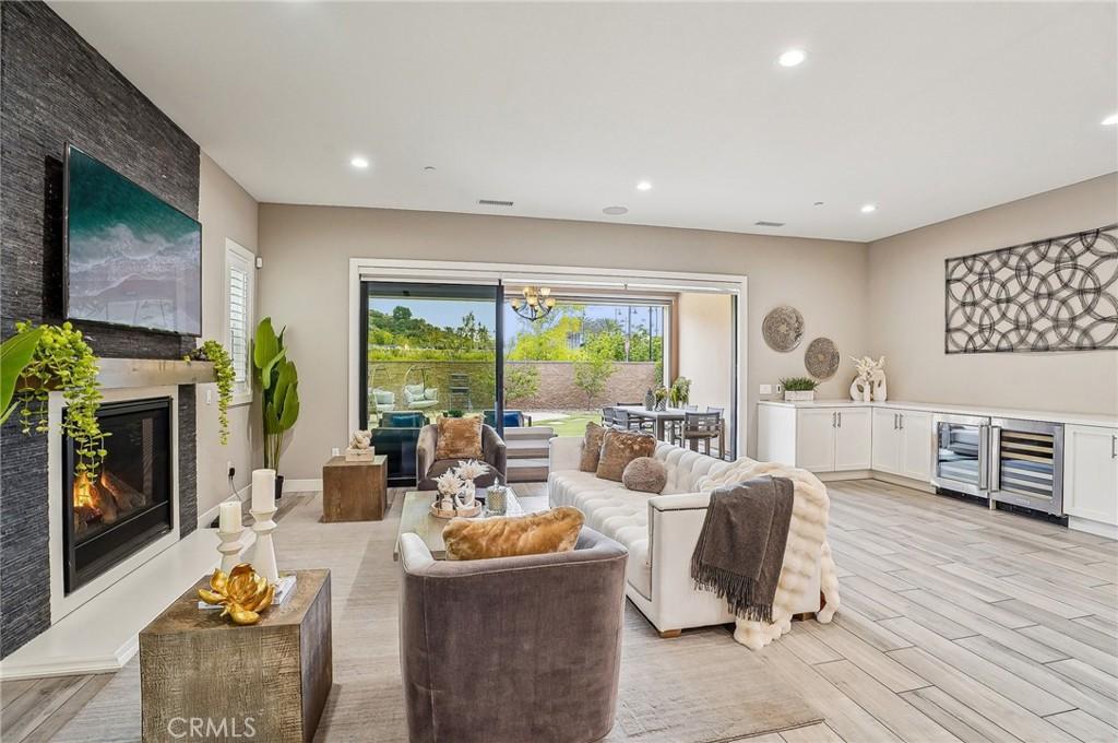 MLS #SR25244329 image #0