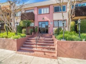 MLS #SR25244563 image #0