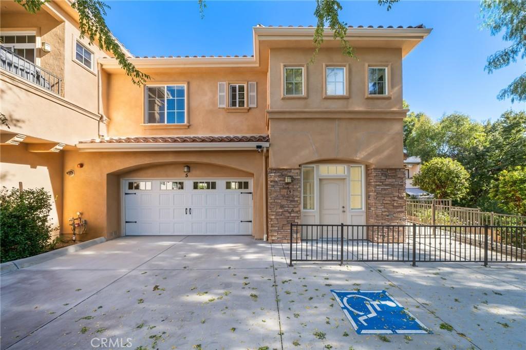 MLS #SR25245294 image #0