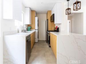 MLS #SR25246080 image #0