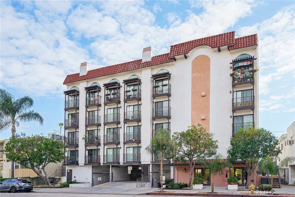 MLS #SR25246345 image #0