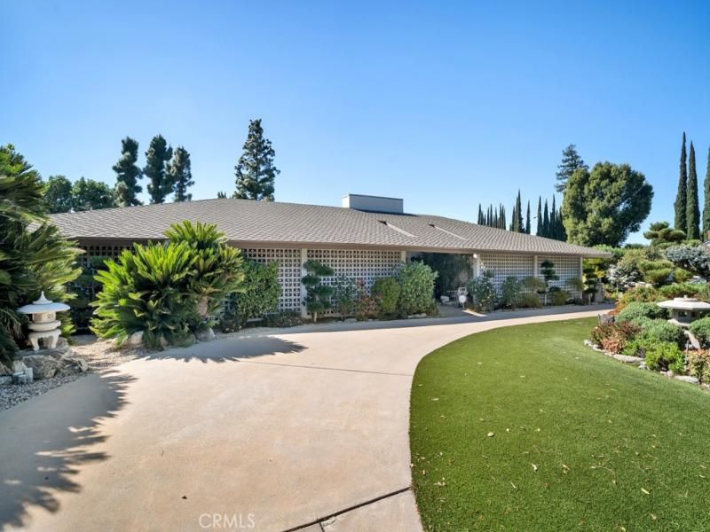 MLS #SR25246729 image #0