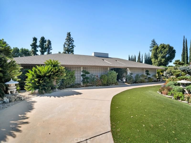 MLS #SR25246729 image #0