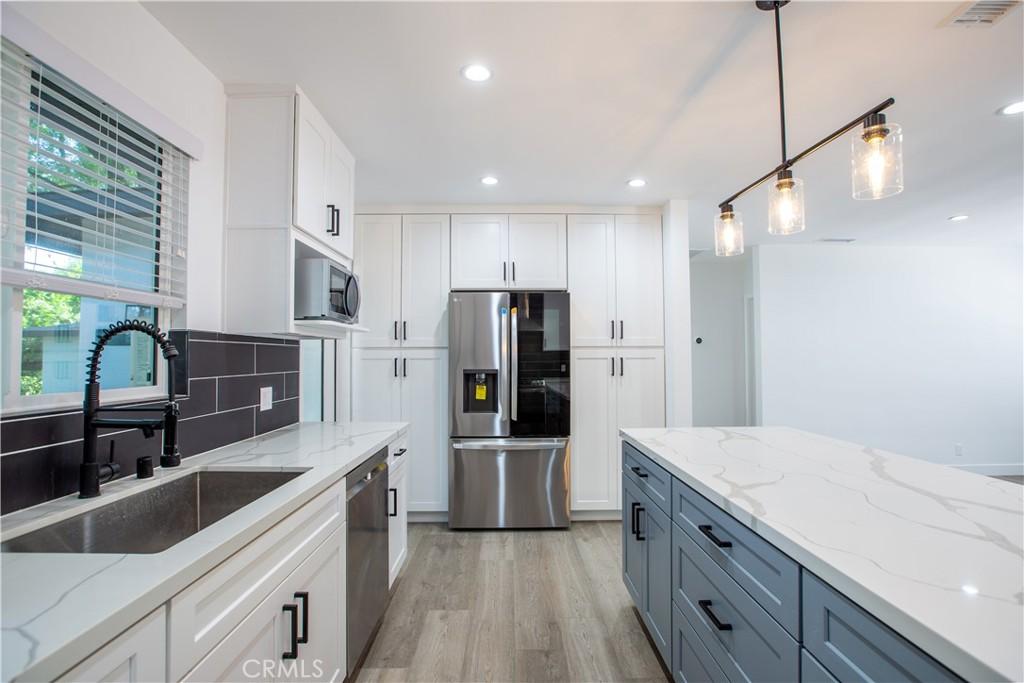 MLS #SR25247388 image #0