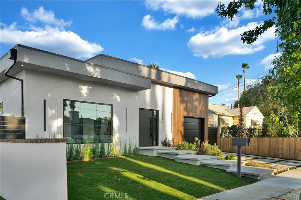 MLS #SR25247501 image #0