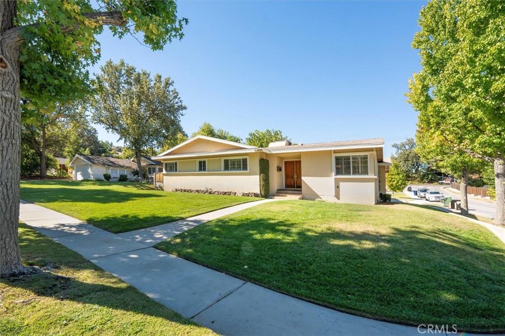 MLS #SR25247611 image #0