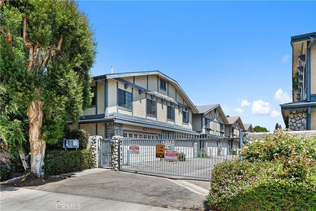 MLS #SR25247618 image #0