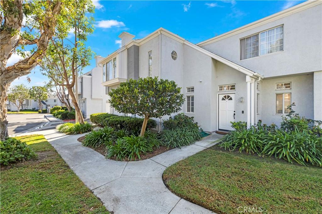 MLS #SR25251903 image #0