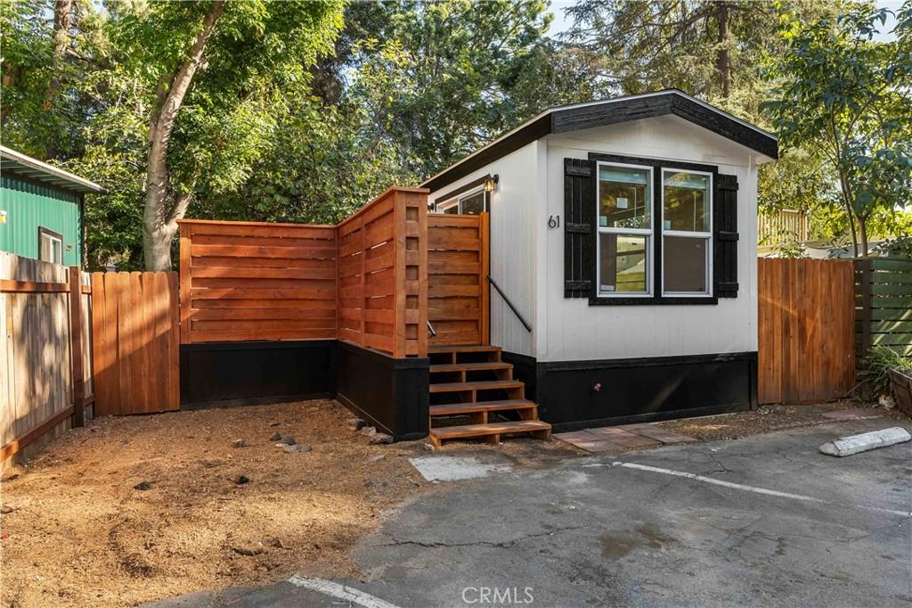 MLS #SR25252117 image #0