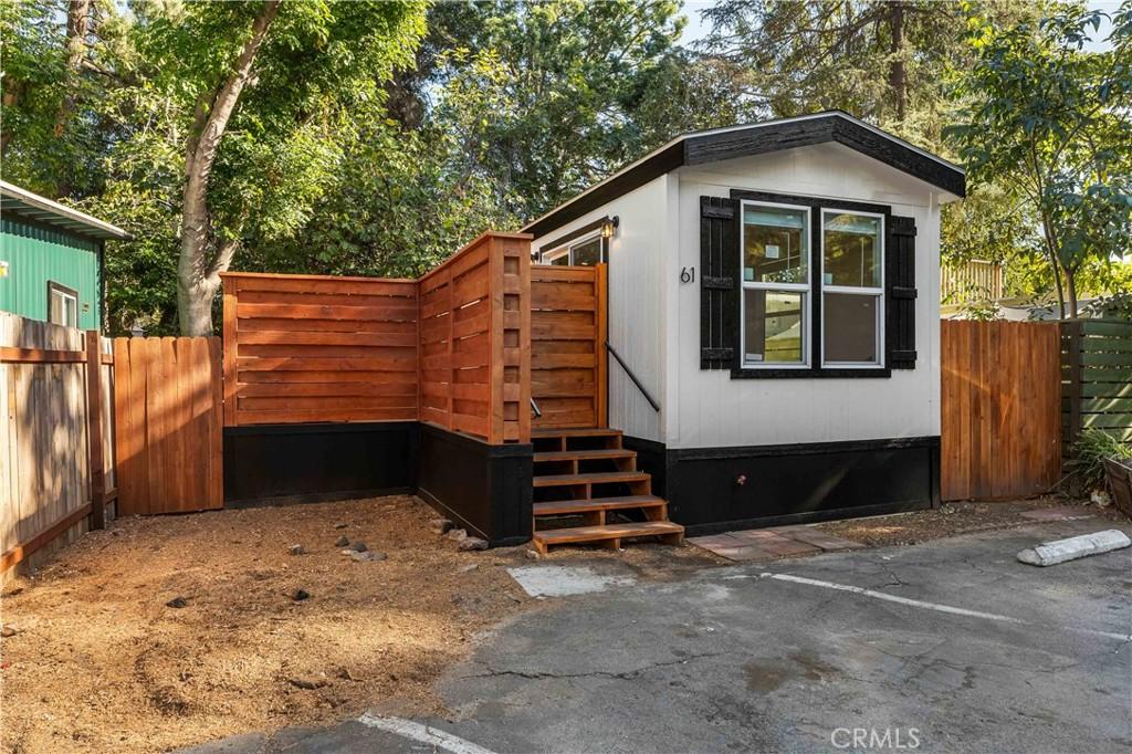 MLS #SR25252117 image #0