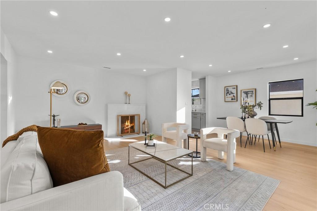 MLS #SR25253248 image #0