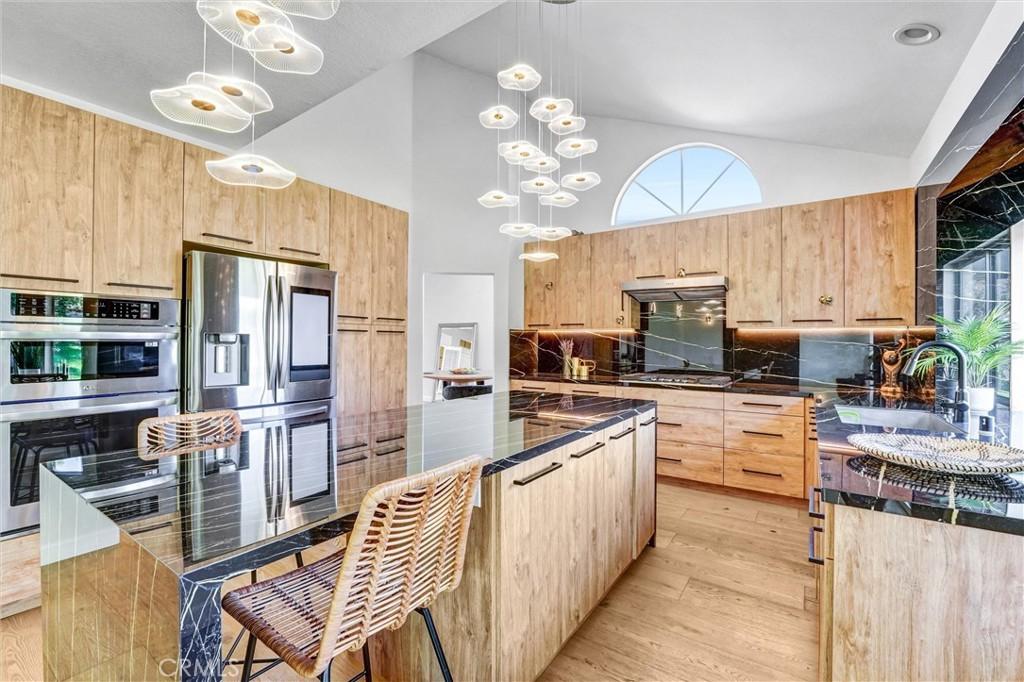 MLS #SR25254017 image #0