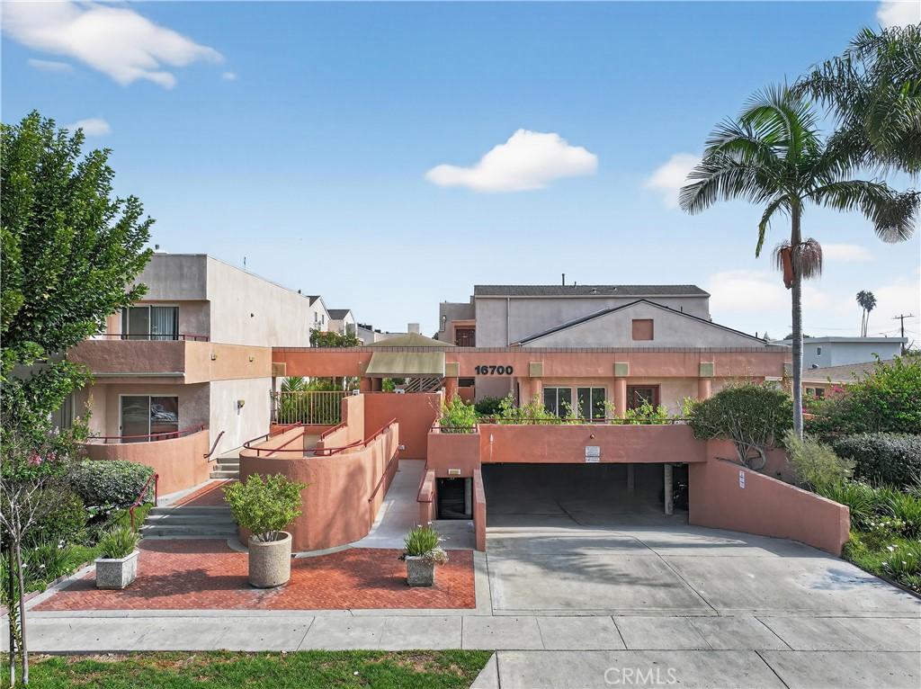 MLS #SR25254314 image #0