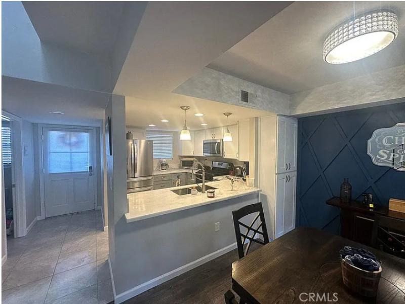 MLS #SR25254389 image #0