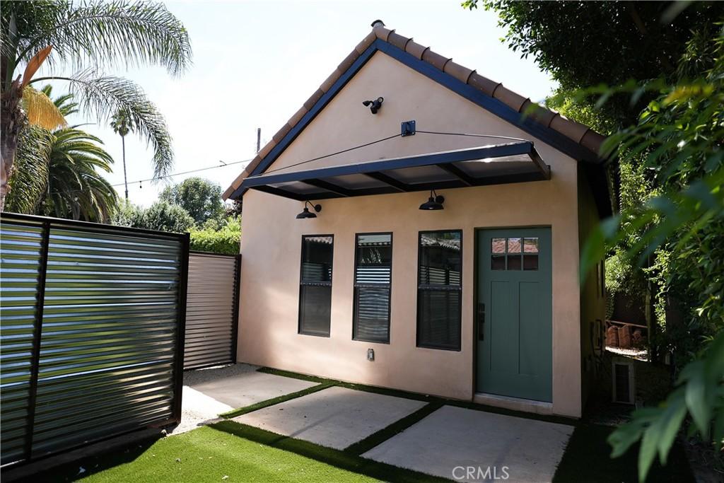 MLS #SR25255282 image #0