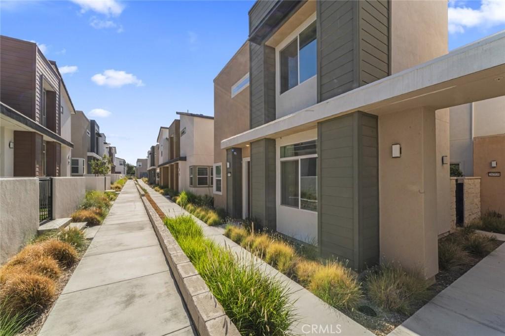 MLS #SR25255288 image #0