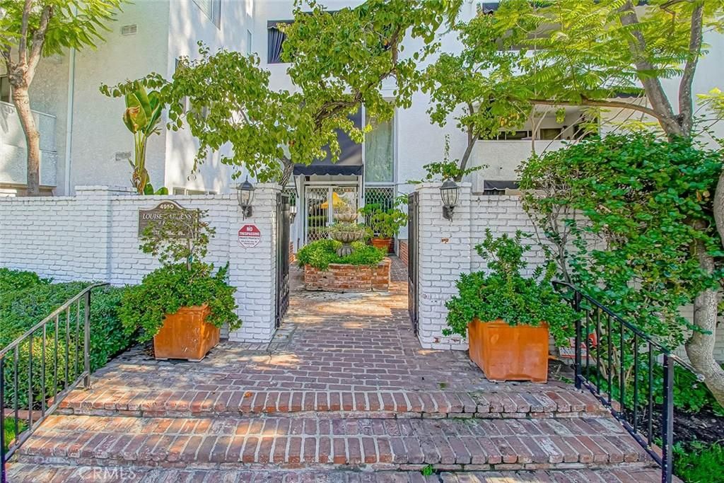 MLS #SR25255361 image #0