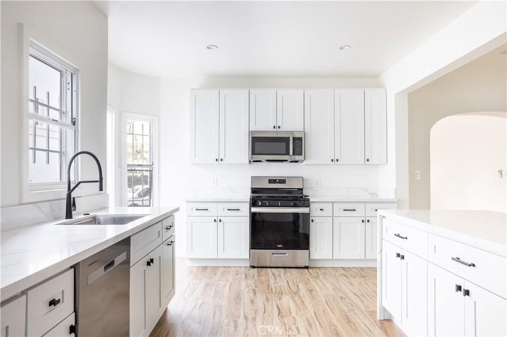 MLS #SR25256581 image #0