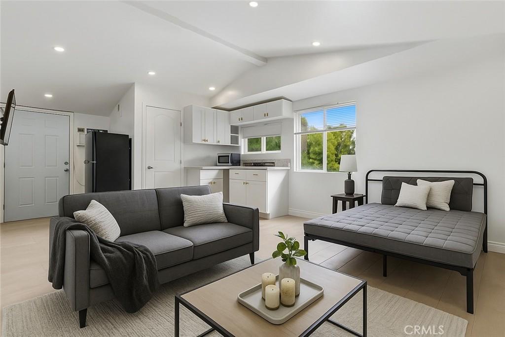 MLS #SR25257155 image #0