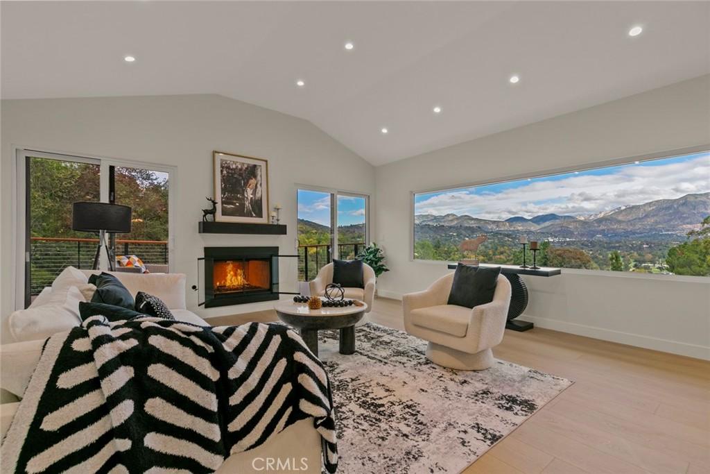 MLS #SR25257931 image #0