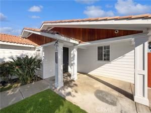 MLS #SR25258100 image #0